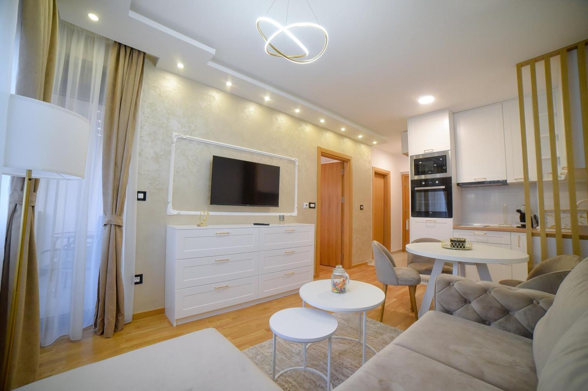 Divine Lux Apartment
